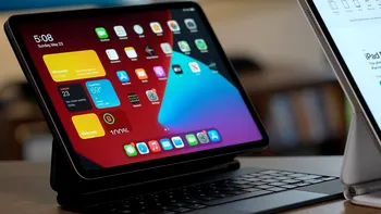 Cum folosești widgets pe ecranul de blocare și pe ecranul principal în iPadOS