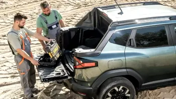 Noua Dacia Duster, apreciată peste Ocean. Ce au spus jurnaliștii americani despre mașina românească