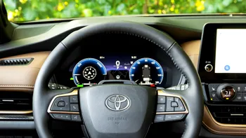 Toyota și Lexus retrag aproape 600.000 de mașini din cauza panourilor de bord defecte. Care sunt modelele cu probleme