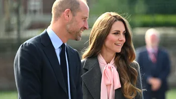Un expert regal face dezvăluiri despre Prinţul William şi Kate Middleton. ”Am petrecut ore în şir lângă ei. Prinţesa e diferită când camerele nu sunt în jur”