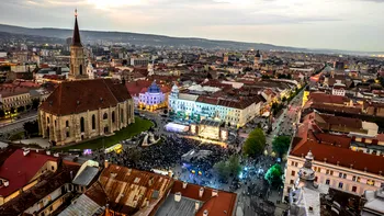 Clujul bate Capitala la școală, viață și inovație. Bucureștiul mai ține steagul la economie