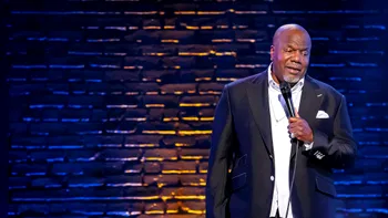 Comediantul Earthquake revine cu „Joke Telling Business”, stand-up pe Netflix. De ce o să te amuze la maxim