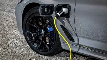 Mașinile Plug-in Hybrid scapă de până la cinci ori mai mult dioxid de carbon decât valorile WLTP, conform unui studiu