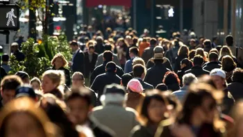 România îmbătrânește și se goleşte: peste 110.000 de oameni mai puțin în ultimul an, potrivit INS