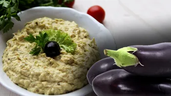 Salata de vinete fără ulei, rețeta Mihaelei Bilic. Ingredientul care îi dă un gust delicios