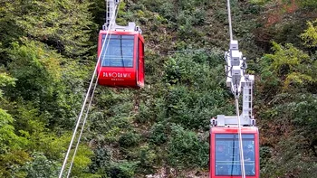 Simbolurile Brașovului, Telecabina Tâmpa și restaurantul Panoramic, se redeschid după o modernizare spectaculoasă. Cum arată după renovare