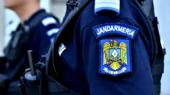 Control la Catedrala Mântuirii Neamului: Bărbat reținut după ce în mașină i-au fost găsite ziare cu propagandă fascistă
