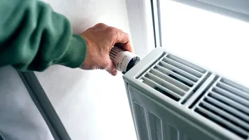 Când se dă drumul la căldură pe timpul zilei în Bucureşti. Anunţ de la CMTEB
