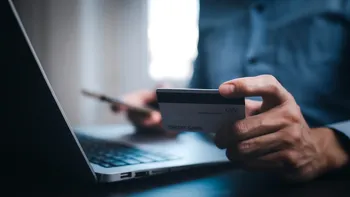 Alertă de securitate în Europa: val uriaș de aplicații Android care fură datele cardurilor contactless prin NFC