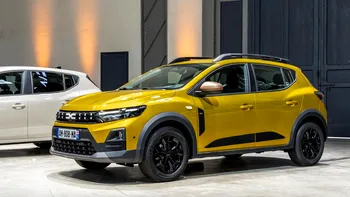 Dacia Sandero 2026: un nou design, mai multă tehnologie și o versiune hibridă pentru prima dată