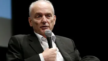 David Chase, creatorul „The Sopranos”, revine la televiziune cu un serial despre controlul minții în timpul Războiului Rece