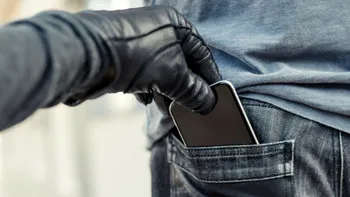 Epidemie de furturi de telefoane în această țară din Europa. Guvernul somează giganții Apple, Google și Samsung să găsească o soluție