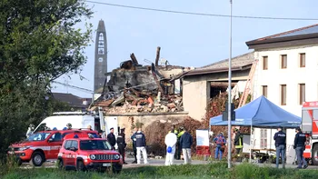 Explozie puternică în timpul unei evacuări, în Italia. Chiriașii au umplut intenţionat casa cu gaz: trei carabinieri au fost ucişi, iar alte 19 persoane sunt rănite