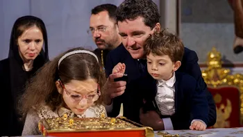 Nicușor Dan, mesaj emoționant după sfințirea Catedralei Mântuirii Neamului. Fotografia de familie a strâns 3.000 de reacții în doar 7 minute