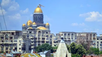 Catedrala Mântuirii Neamului va fi sfinţită pe 26 octombrie. Programul oficial, punctele de acces şi restricţiile de circulaţie anunţate în Bucureşti