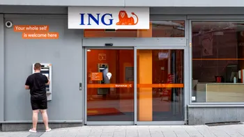 ING ar putea concedia aproape 1.000 de angajați în Olanda: inteligența artificială accelerează restructurarea bancară