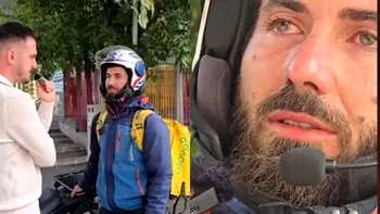 Povestea livratorului care munceşte 14 ore pe zi pentru tratamentul iubitei a devenit virala. 