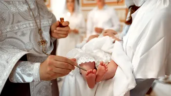 De ce este bine să fii naş de botez, conform credinţei