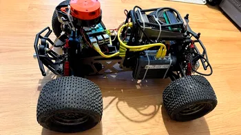 Inginerii români au creat primul robot autonom din lume care detectează simultan breșe de securitate cibernetică și fizică