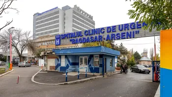 Percheziții la Spitalul „Bagdasar-Arseni” din București, după moartea suspectă a unui pacient. Doi medici, audiați de polițiști