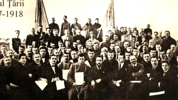 28 octombrie, o zi care a schimbat lumea: de la unirea Basarabiei la începutul fascismului și tensiunile Războiului Rece