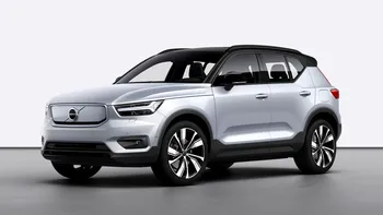 Volvo oferă un an de electricitate gratuită pentru cumpărătorii de mașini electrice – dar numai celor care locuiesc la casă
