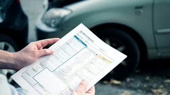 Amiabilă direct pe telefon. Cum se face online de către şoferii implicaţi în accidente?