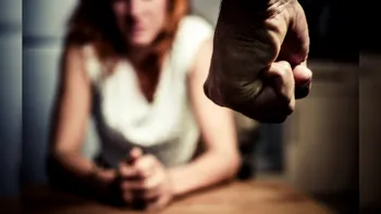 Anunțul Poliției Române după tragedia din Teleorman: toate cazurile de violență domestică vor fi analizate. Victimele sunt îndemnate să accepte brățara electronică