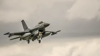 Patru avioane de luptă, ridicate după ce o dronă a intrat în spațiul aerian al României. A fost emis mesaj Ro-Alert