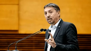 Ministrul Educaţiei, despre rolul orelor remediale. Daniel David: 