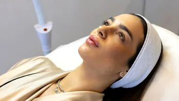 Mecanismele regenerării cutanate: cum stimulează microneedlingul refacerea naturală a pielii și producția de colagen