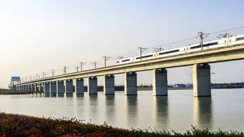 Cel mai lung pod din lume: structura de peste 160 de kilometri care schimbă călătoriile din China