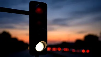 Semafoarele s-ar putea schimba. La ce ar putea fi bună a patra lumină, cea albă, conform oamenilor de știință