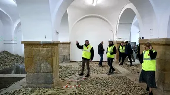 Ziduri medievale, descoperite la Castelul Huniade, rescriu istoria Timișoarei