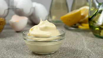 Cât rezistă maioneza de casă la frigider și când devine periculoasă