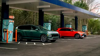 Hyundai revoluționează alimentarea la mașini electrice. Va fi gata în trei minute, la fel ca la benzină sau motorină