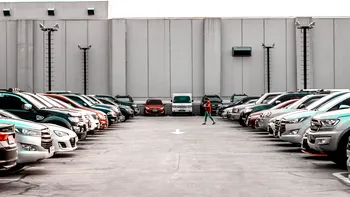 UE schimbă regulile jocului auto: Motoarele termice rămân parțial în ecuație după 2035
