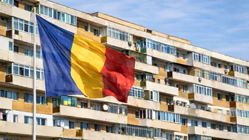 Românii fug după proprietăți, dar stau la înghesuială. De ce ideea de a fi proprietar de casă nu este raiul pe pământ în România