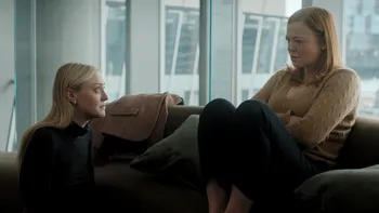 All Her Fault, noul serial dramă cu Sarah Snook și Dakota Fanning, are premiera exclusiv pe SkyShowtime în România
