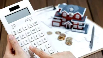 Cât va plăti un bucureștean impozit din 2026 dacă are apartament și autoturism: calcule concrete