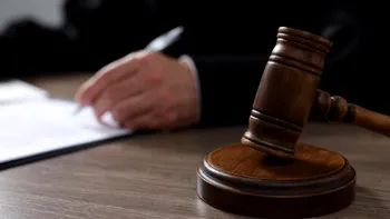Un bărbat de 71 de ani din București a fost condamnat la 2 ani de închisoare pentru cruzime față de animale. A primit interdicție de a deține animale