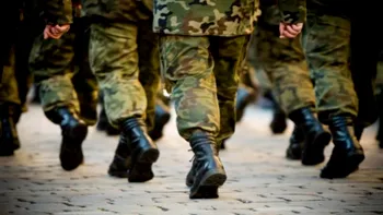 Pregătire premilitară 2026. Ce beneficii au cei care participă voluntar: vârsta minimă impusă de stat