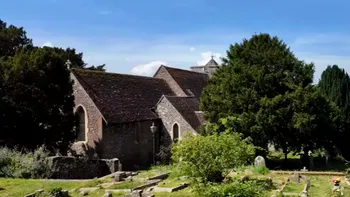 Cea mai veche clădire din Anglia încă folosită: Cum a rezistat biserica timp de 15 secole