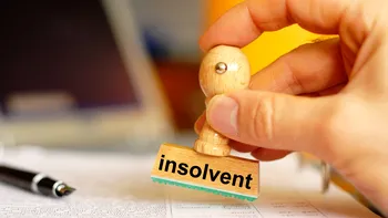 Insolvența pe persoana fizică, explicată de un avocat. Cum depui cererea