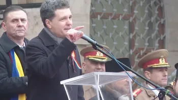 Nicușor Dan, huiduit la Focșani, de Ziua Unirii. Ce le-a spus președintele protestatarilor VIDEO