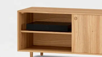 Sonos îți aduce sunetul profesional de calitate în fiecare colț al casei. De ce ai nevoie de Sonos Amp Multi, când te salvează