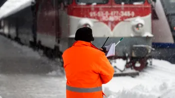 Vremea rea dă şi mersul trenurilor peste cap. Sunt întârzieri şi de patru ore, anunţă CFR