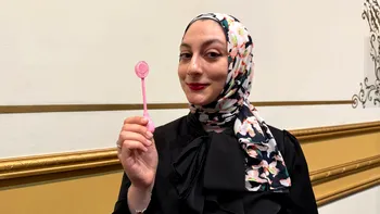 Acadeaua care îți cântă „în cap” la CES 2026: Lollipop Star și magia conducției osoase
