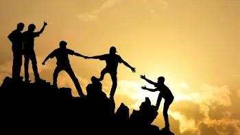 Cum te pot ajuta relațiile sociale să trăiești mai mult și ce spune neuroștiința despre prietenie și sănătate