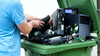 Aur în sertar: cum electrocasnicele vechi pot schimba reciclarea deșeurilor electronice